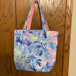 NWOT Lilly Pulitzer Tote with cooler insert